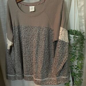 Knox Rose Textured Knit Top with leopard detail